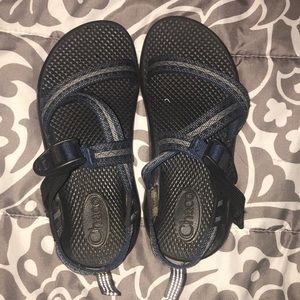 Kids chacos, size 3
